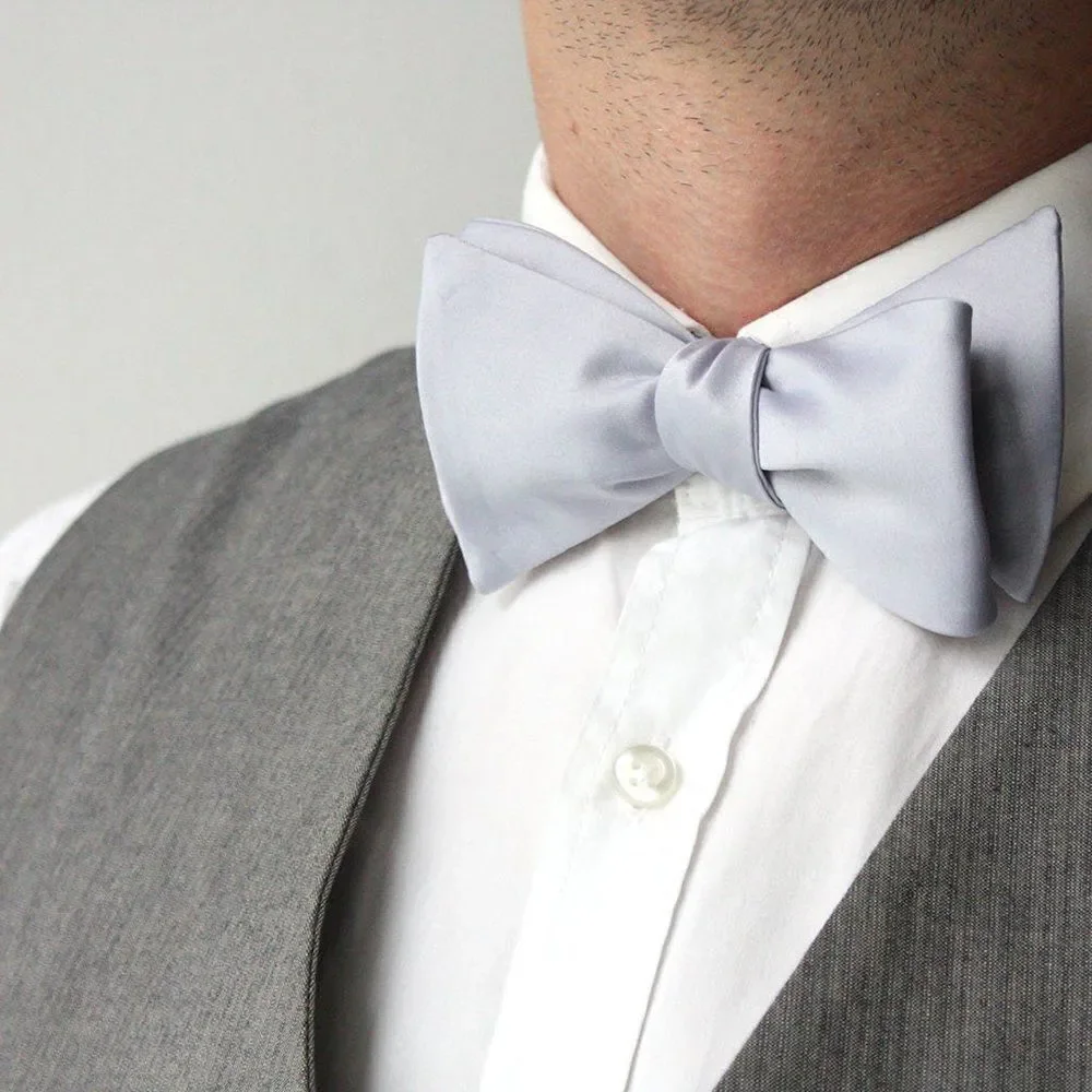 Grey Mens Self-tied bow tie‎